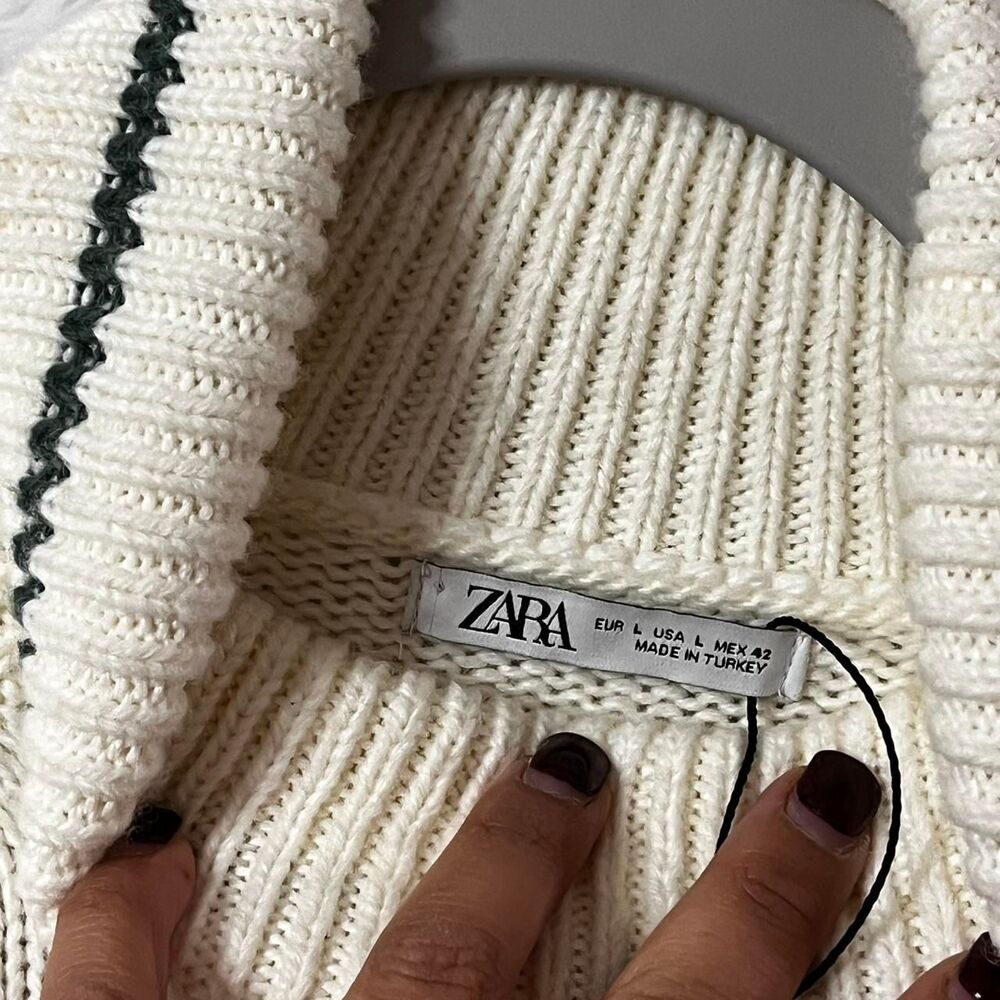 NWT ZARA SIZE LARGE Cream with green stripe trim TURTLENECK sweater - Picture 5 of 8